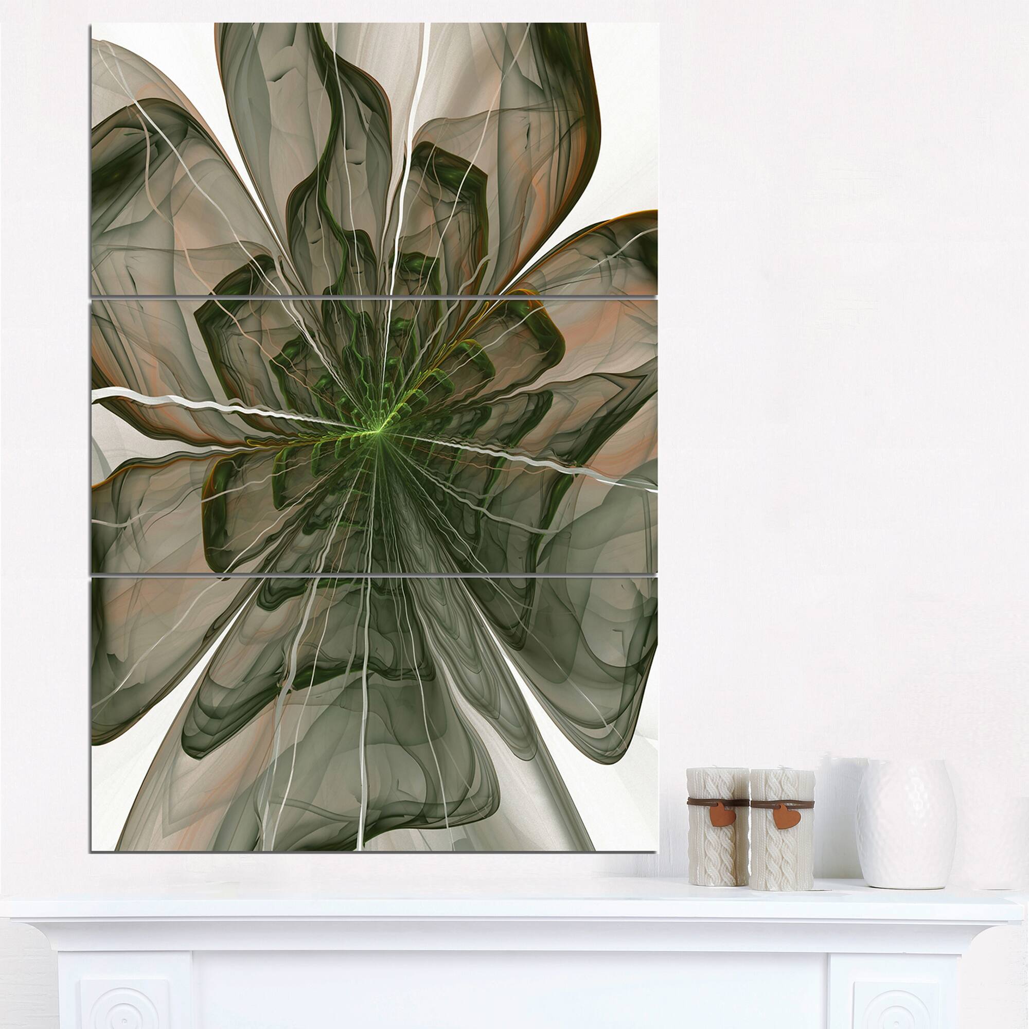 Designart - Symmetrical Green Fractal Flower